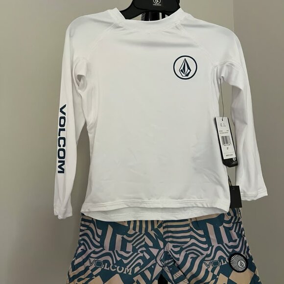 Volcom Boys Swim Set - Picture 1 of 3